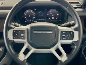 Land Rover Defender 110 D300 X-Dynamic HSE - Image 16