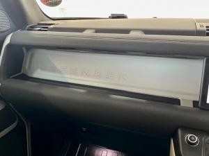Land Rover Defender 110 D300 X-Dynamic HSE - Image 19