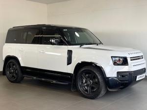 Land Rover Defender 110 D300 X-Dynamic HSE - Image 1