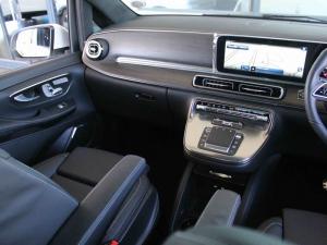 Mercedes-Benz V-Class V300d Exclusive - Image 8