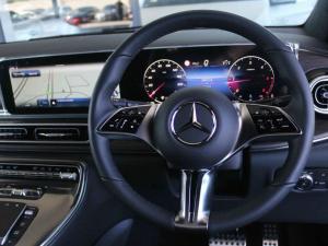 Mercedes-Benz V-Class V300d Exclusive - Image 9
