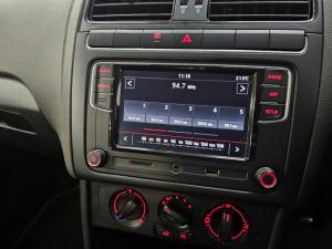 Volkswagen Polo Vivo hatch 1.4 Comfortline - Image 7