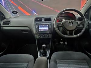 Volkswagen Polo Vivo hatch 1.4 Comfortline - Image 9