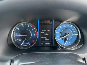 Toyota Fortuner 2.4GD-6 manual - Image 11