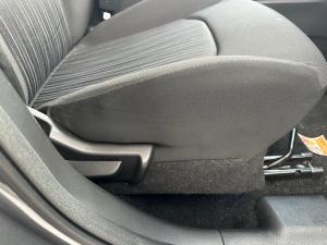 Toyota Starlet 1.5 XS auto - Image 16