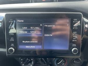 Toyota Hilux 2.4GD-6 double cab 4x4 Raider X manual - Image 13