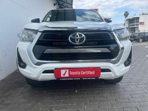 Toyota Hilux 2.4GD-6 double cab 4x4 Raider X manual - Image 4