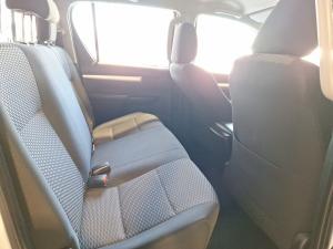 Toyota Hilux 2.4GD-6 double cab 4x4 Raider auto - Image 13