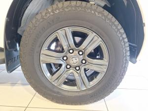 Toyota Hilux 2.4GD-6 double cab 4x4 Raider auto - Image 14