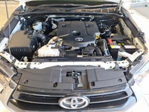 Toyota Hilux 2.4GD-6 double cab 4x4 Raider auto - Image 15