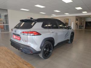 Toyota Corolla Cross 1.8 HEV GR-Sport - Image 2