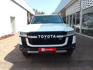Toyota Land Cruiser 300 3.5T GR-Sport - Image 4