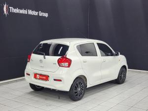 Toyota Vitz 1.0 XR manual - Image 2