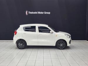 Toyota Vitz 1.0 XR manual - Image 3