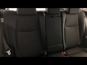 Toyota RAV4 2.0 GX - Image 12