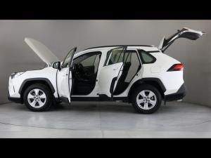 Toyota RAV4 2.0 GX - Image 26