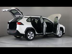 Toyota RAV4 2.0 GX - Image 31