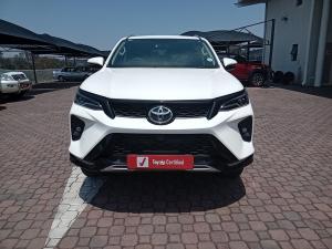 Toyota Fortuner 2.4GD-6 auto - Image 4