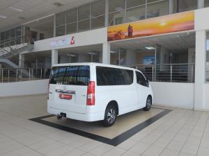 Toyota Quantum 2.8 LWB bus 11-seater GL - Image 2