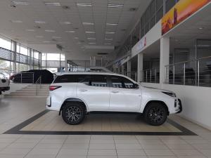 Toyota Fortuner 2.8GD-6 4x4 GR-Sport - Image 3