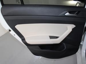 Volkswagen Polo 1.0 TSI Style Tiptronic - Image 13