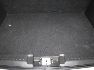 Toyota Urban Cruiser 1.5 Xi - Image 8