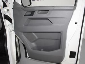 Volkswagen T6.1 Kombi 2.0TDi DSG 110KW Trendline - Image 15