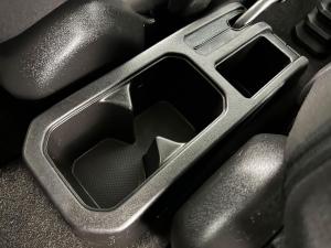Suzuki Jimny 1.5 GLX - Image 15