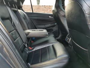 Volkswagen Golf GTI - Image 11