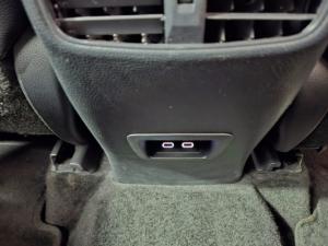 Toyota Corolla Cross 1.8 Hybrid XS - Image 9