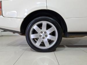 Land Rover Range Rover TDV8 Vogue - Image 10