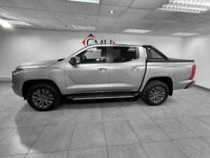 Mitsubishi Triton 2.4DI-D double cab GLS 4x4 auto - Image 2