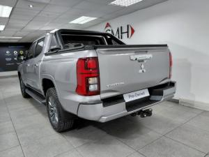 Mitsubishi Triton 2.4DI-D double cab GLS 4x4 auto - Image 3