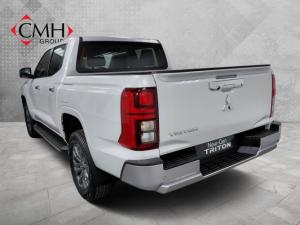 Mitsubishi Triton 2.4DI-D double cab GLS 4x4 auto - Image 3