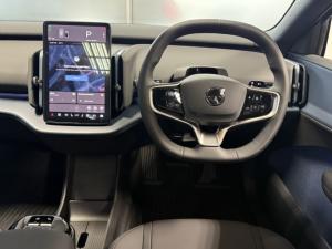 Volvo EX30 Cross Country Ultra Twin Motor Performance - Image 14