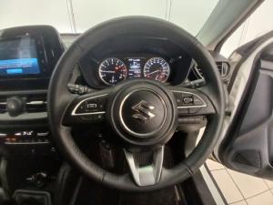 Suzuki Grand Vitara 1.5 GL manual - Image 7