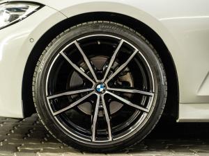 BMW 3 Series 320i M Sport - Image 8