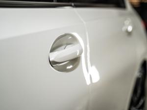 BMW 3 Series 320i M Sport - Image 9