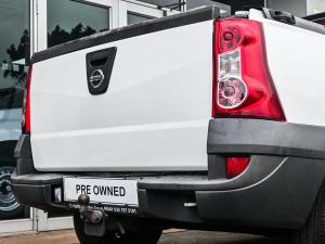 Nissan NP200 1.6i safety pack (aircon) - Image 15