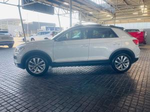 Volkswagen T-Roc 1.4TSI 110kW Design - Image 4
