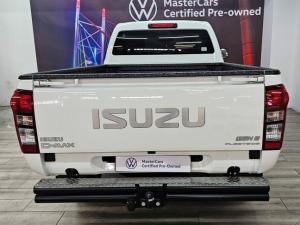 Isuzu D-Max Gen 6 250 single cab Fleetside safety - Image 10