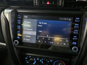 Toyota Fortuner 2.4GD-6 manual - Image 7
