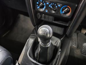 Toyota Fortuner 2.4GD-6 manual - Image 9