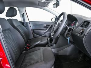Volkswagen Polo Vivo hatch 1.4 - Image 8