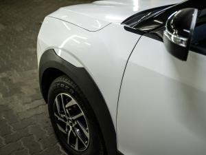 Mahindra XUV 3XO 1.2T AX5 manual - Image 11