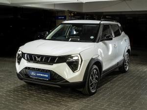 Mahindra XUV 3XO 1.2T AX5 manual - Image 1