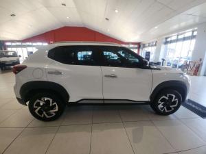 Nissan Magnite 1.0 Acenta AMT - Image 6