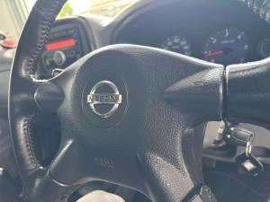 Nissan Hardbody NP300 2.5 TDi HI-RIDERD/C - Image 12