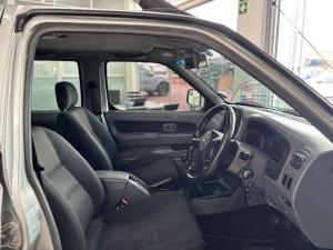 Nissan Hardbody NP300 2.5 TDi HI-RIDERD/C - Image 17