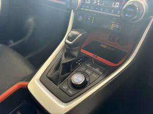 Toyota RAV4 2.0 GX-R CVT AWD - Image 18